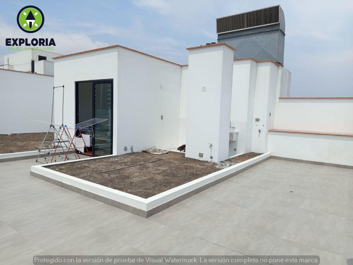 Exclusivo Dúplex en Venta en San Isidro con Terraza y Balcones