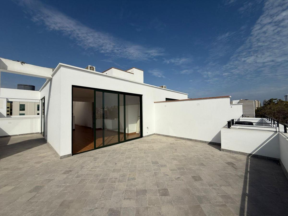 Hermoso Duplex de Estreno en San Isidro
