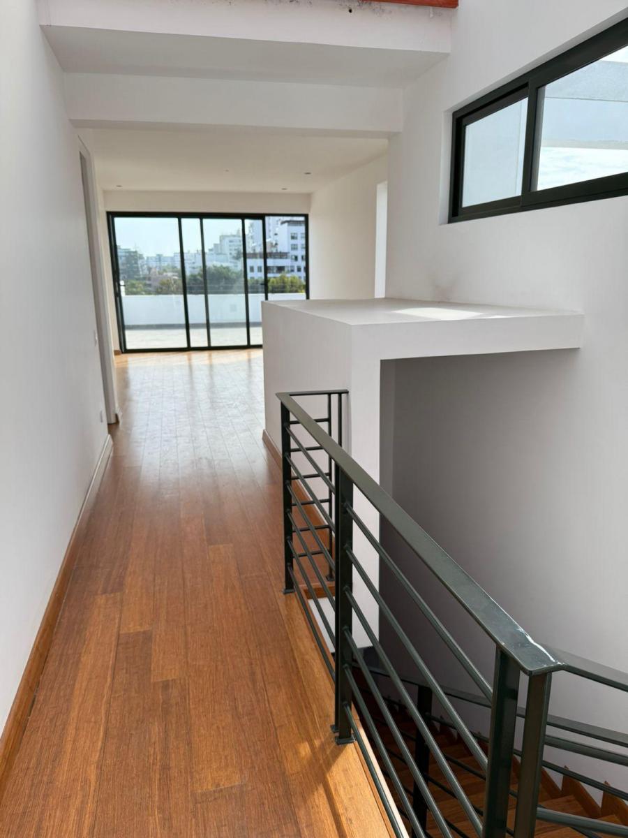 Hermoso Duplex de Estreno en San Isidro