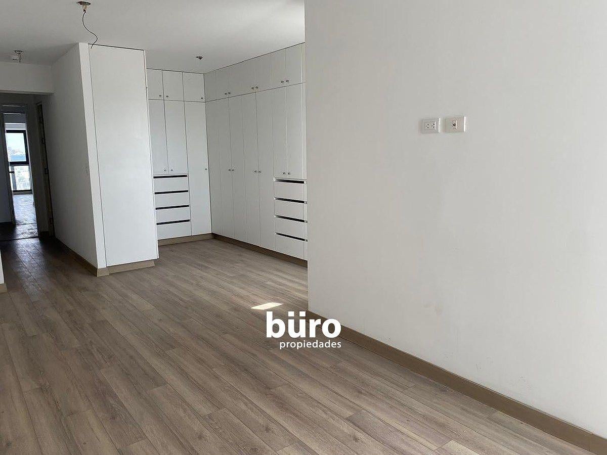 Moderno Flat de 120 m² Ideal Para Vivir o Invertir en Miraflores