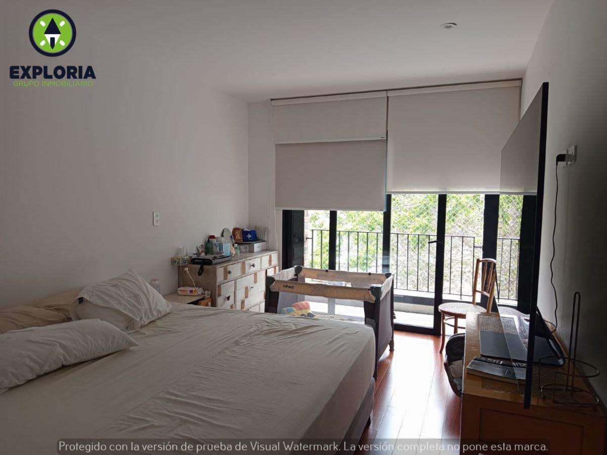 Exclusivo Dúplex en Venta en San Isidro con Terraza y Balcones
