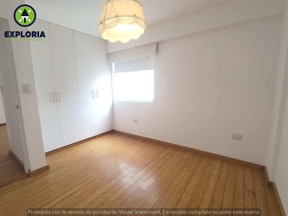 Lindo Departamento en Venta de 2 Dorm. en Miraflores