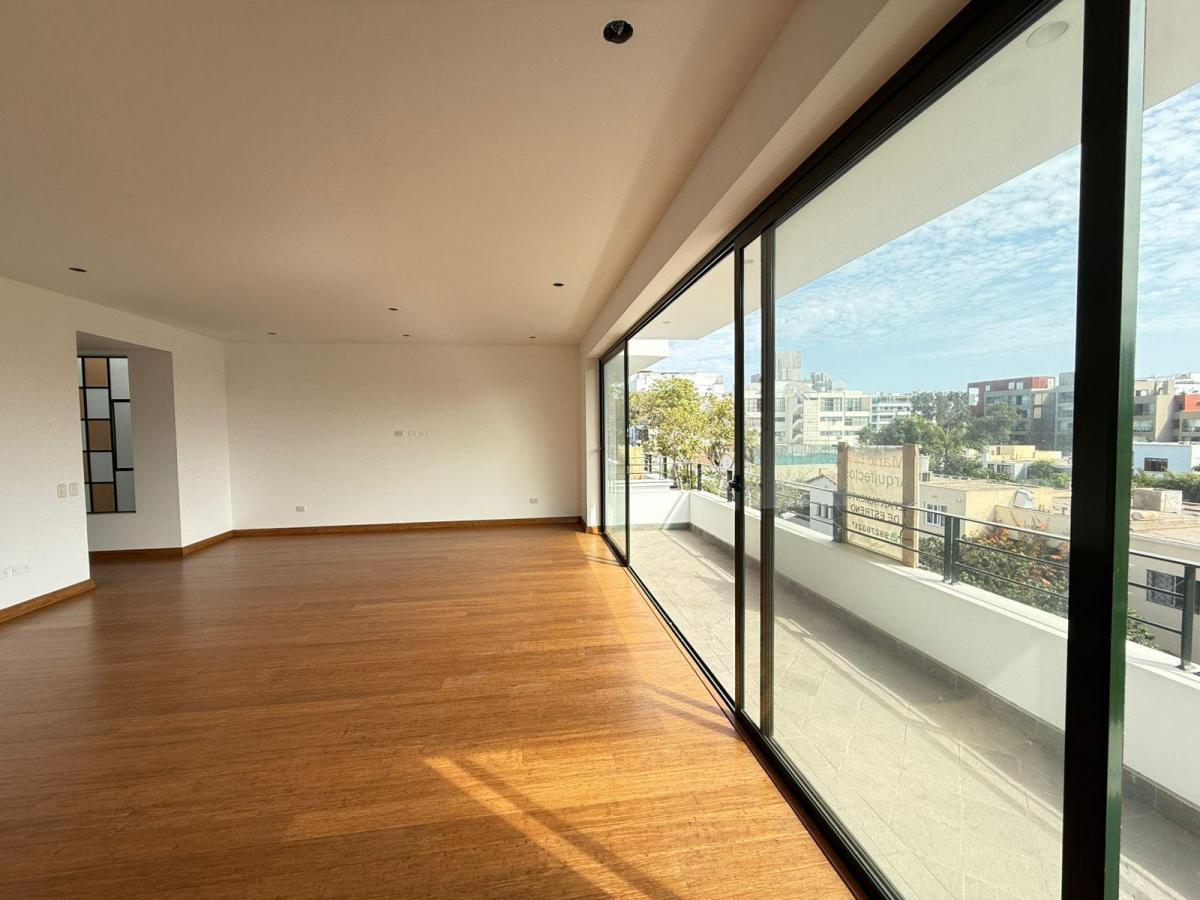 Hermoso Duplex de Estreno en San Isidro