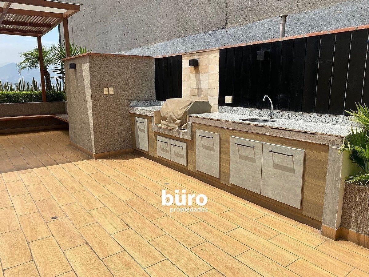 Moderno Flat de 120 m² Ideal Para Vivir o Invertir en Miraflores