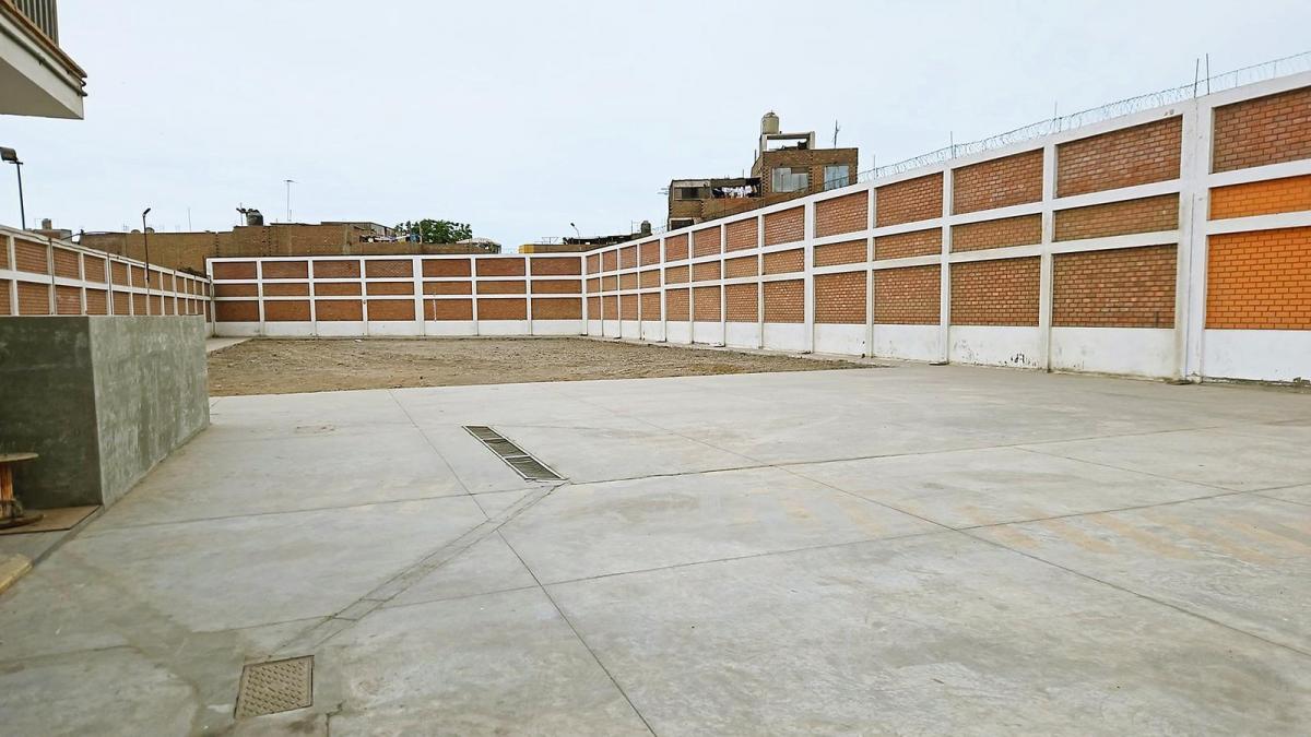Local Industrial en Venta – 1,846 m² – Callao