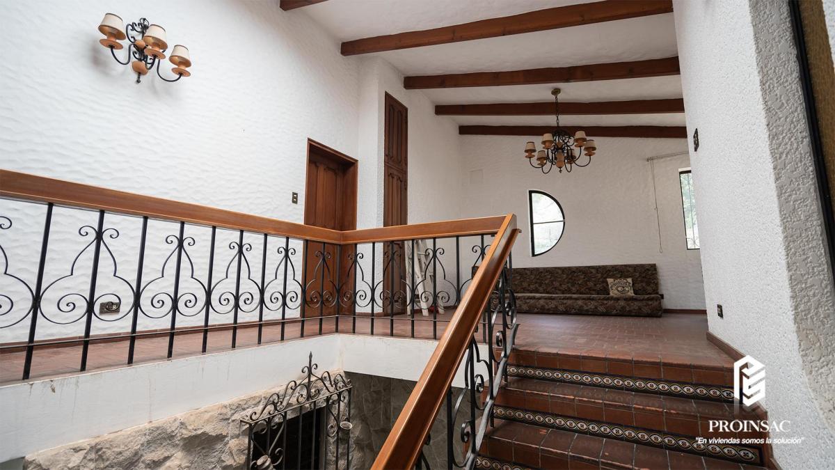 Casa Como Terreno en Zona Tranquila – La Planicie, La Molina