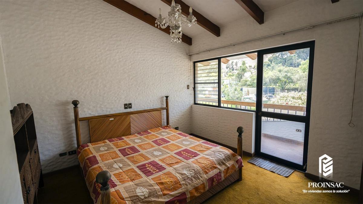 Casa Como Terreno en Zona Tranquila – La Planicie, La Molina