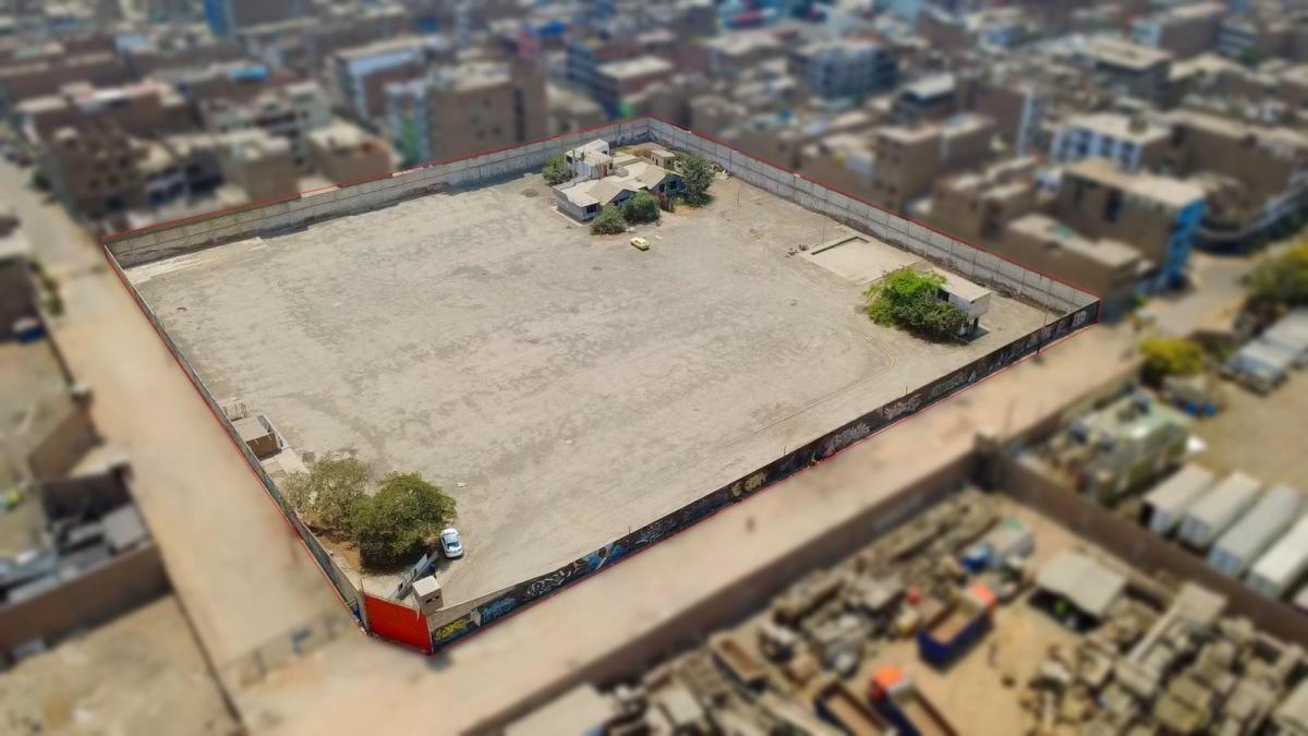 Venta de Terreno Ate 10 403 m² Cerca a 5 Min Puruchuco
