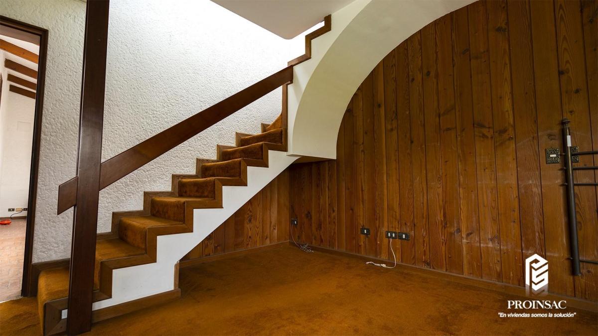 Casa Como Terreno en Zona Tranquila – La Planicie, La Molina