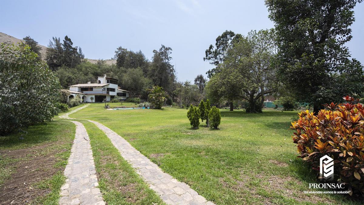 Casa Como Terreno en Zona Tranquila – La Planicie, La Molina