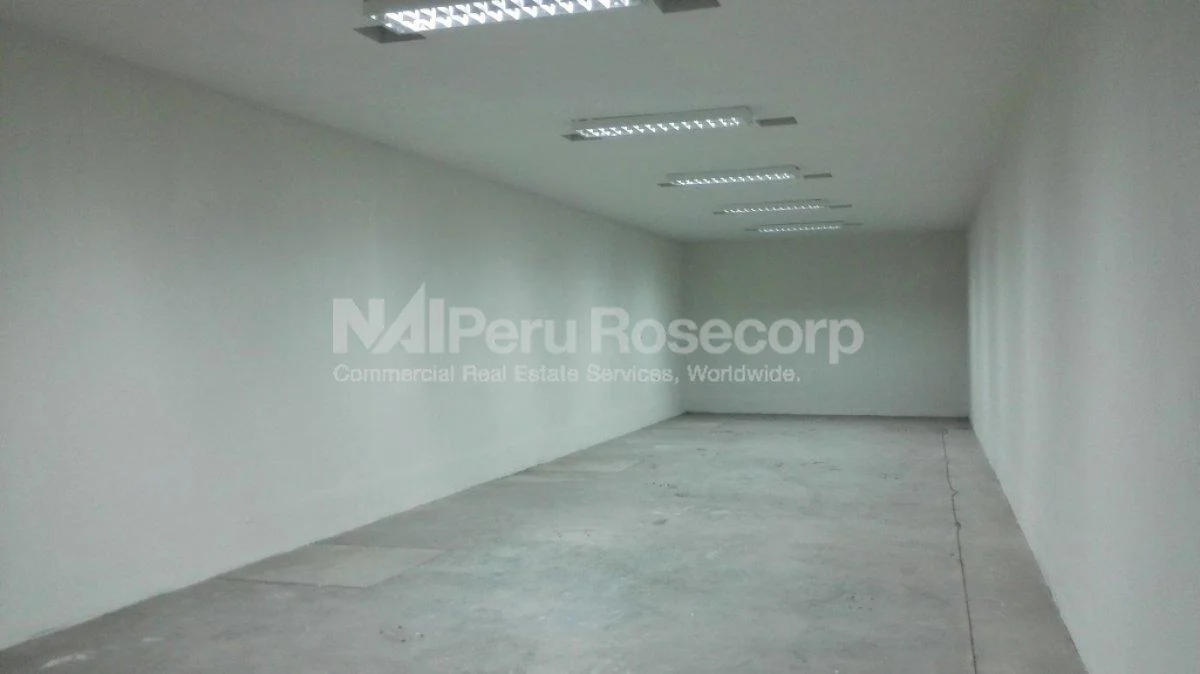 Local – Lote Industrial – 1860 m² – Ate