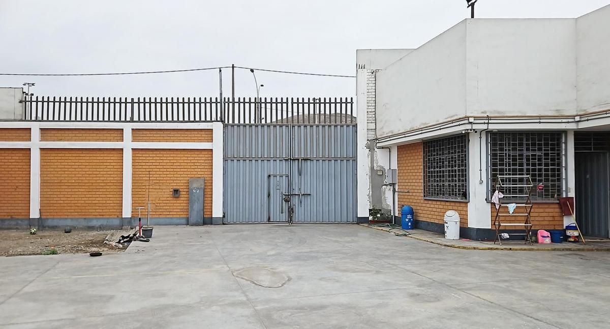 Local Industrial en Venta – 1,846 m² – Callao