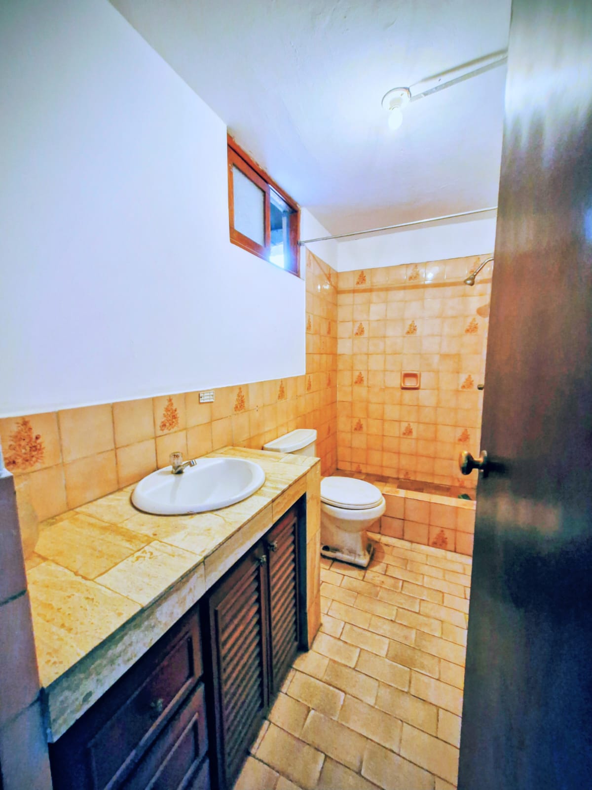 𝗦𝗘 𝗩𝗘𝗡𝗗𝗘 𝗔𝗠𝗣𝗟𝗜𝗢 𝗧𝗥𝗜𝗣𝗟𝗘𝗫 𝟭𝟳𝟬.𝟬𝟬 𝗠𝟮 𝗘𝗡 𝗕𝗢𝗡𝗜𝗧𝗔 𝗨𝗥𝗕𝗔𝗡𝗜𝗭𝗔𝗖𝗜𝗢𝗡 𝗦𝗔𝗡𝗧𝗔 𝗜𝗦𝗔𝗕𝗘𝗟 𝗗𝗜𝗦𝗧𝗥𝗜𝗧𝗢 𝗗𝗘 𝗖𝗔𝗥𝗔𝗕𝗔𝗬𝗟𝗟𝗢