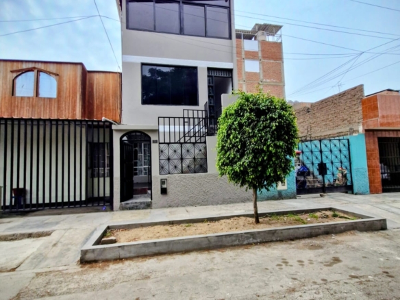 𝗦𝗘 𝗩𝗘𝗡𝗗𝗘 𝗔𝗠𝗣𝗟𝗜𝗢 𝗧𝗥𝗜𝗣𝗟𝗘𝗫 𝟭𝟳𝟬.𝟬𝟬 𝗠𝟮 𝗘𝗡 𝗕𝗢𝗡𝗜𝗧𝗔 𝗨𝗥𝗕𝗔𝗡𝗜𝗭𝗔𝗖𝗜𝗢𝗡 𝗦𝗔𝗡𝗧𝗔 𝗜𝗦𝗔𝗕𝗘𝗟 𝗗𝗜𝗦𝗧𝗥𝗜𝗧𝗢 𝗗𝗘 𝗖𝗔𝗥𝗔𝗕𝗔𝗬𝗟𝗟𝗢