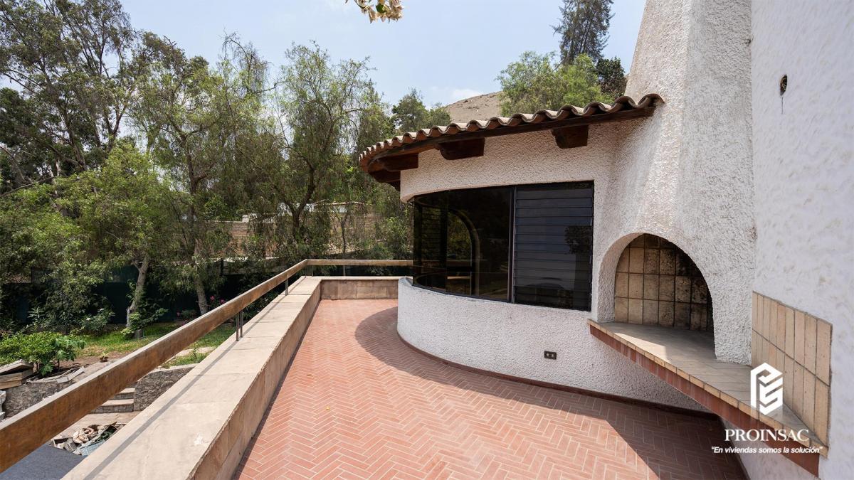 Casa Como Terreno en Zona Tranquila – La Planicie, La Molina