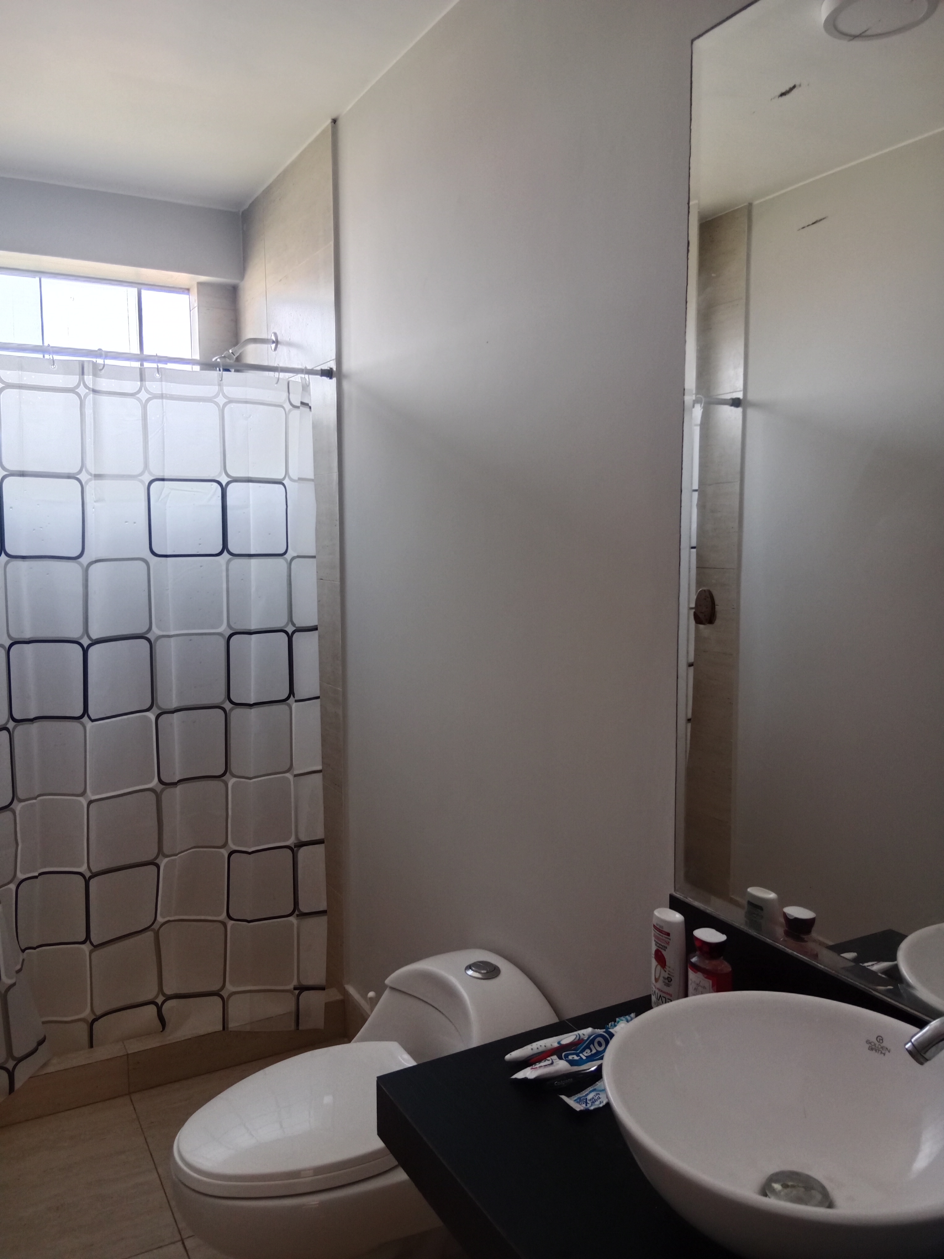 SE VENDE AMPLIA CASA EN LURIN – SOLIMAR