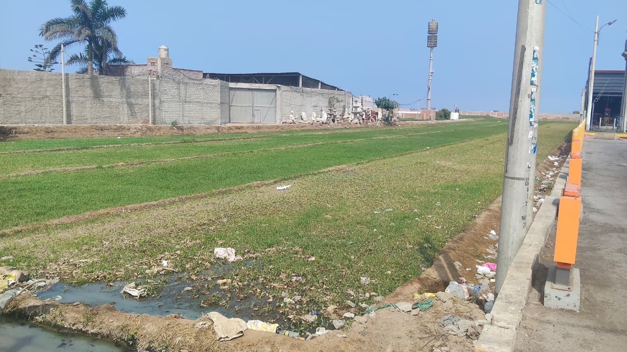 VENTA DE TERRENO DE 10,000 M2. COLINDANTE CON LA PANAMER. SUR DISTRITO DE LURÍN