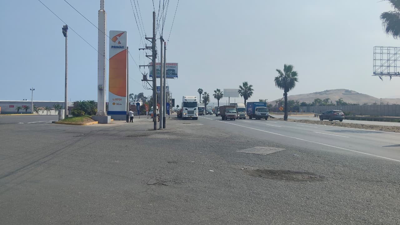 VENTA DE TERRENO DE 10,000 M2. COLINDANTE CON LA PANAMER. SUR DISTRITO DE LURÍN