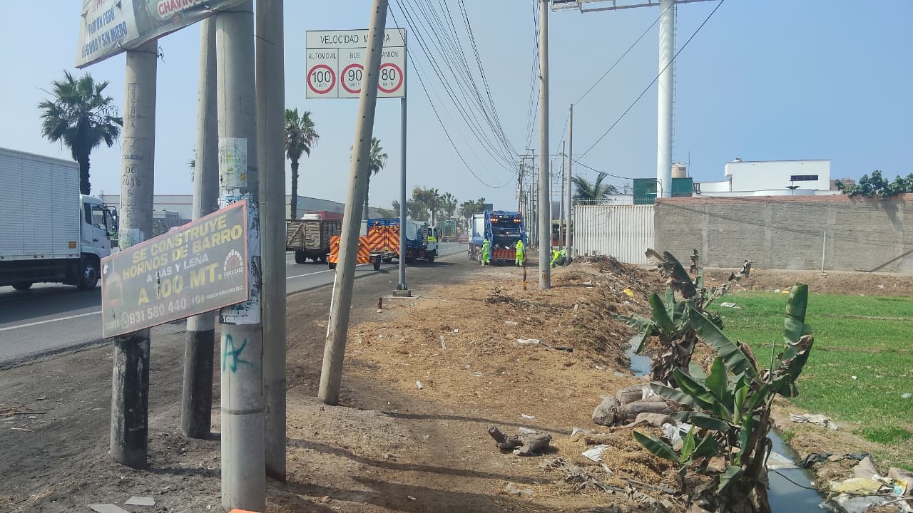 VENTA DE TERRENO DE 10,000 M2. COLINDANTE CON LA PANAMER. SUR DISTRITO DE LURÍN